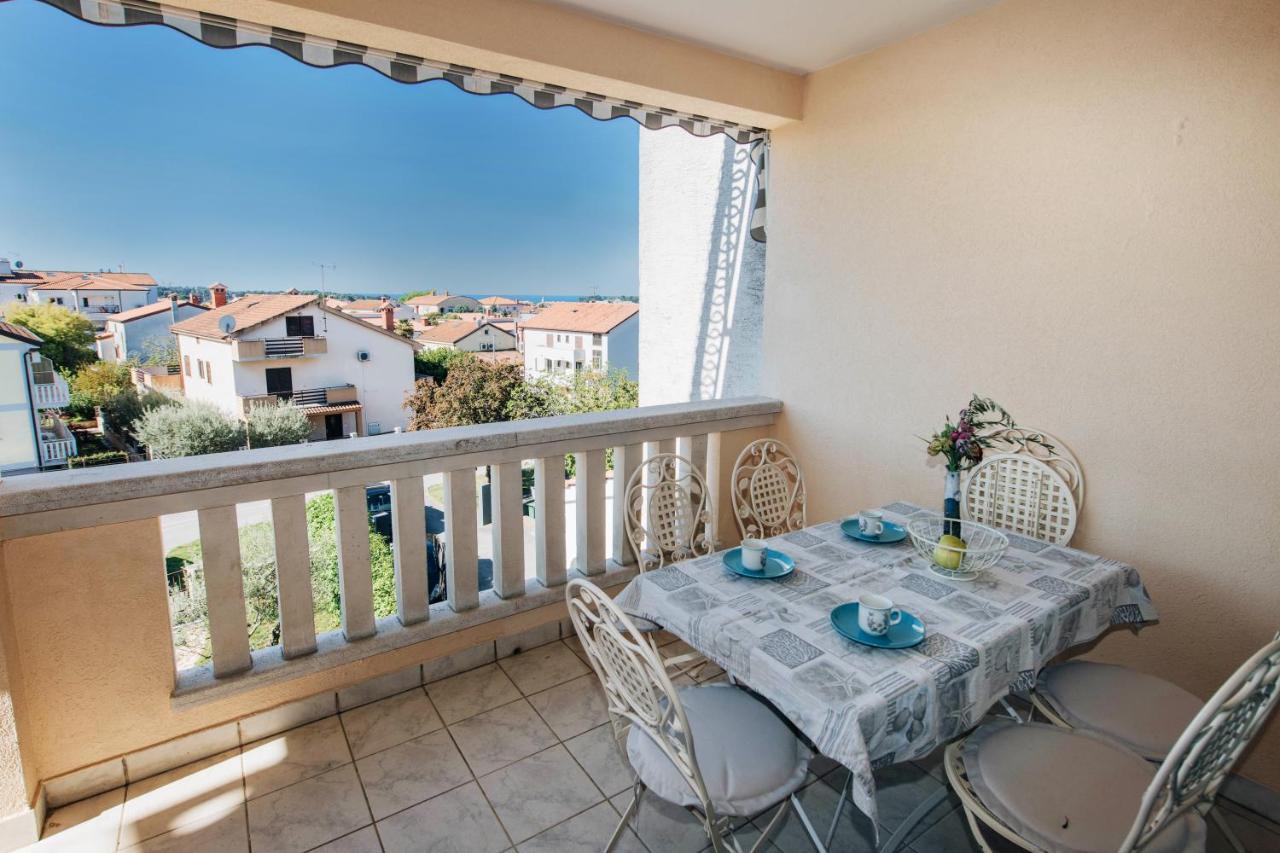 Salvia 4 Stars Apartment Пореч Екстериор снимка